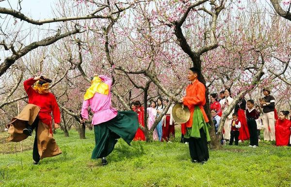 河南兩會丨鄉(xiāng)村旅游缺乏地方指導(dǎo)性文件，怎么破？省人大代表魯玉提出建議